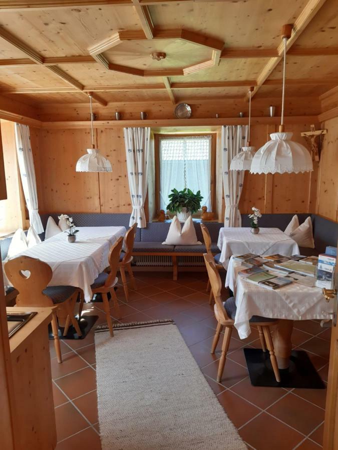 Gastehaus Hosp Lejlighed Obsteig Eksteriør billede